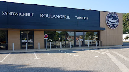 Pizza de Bakery Marie Blachere à Saint-Jeoire-Prieuré